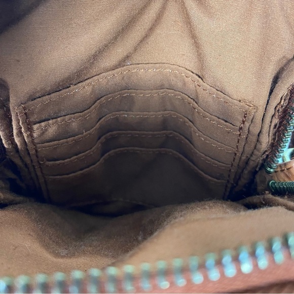 Marta Ponti genuine leather boho crossbody bag - Picture 11 of 11